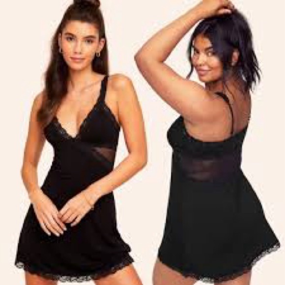 Adore Me Black Lace Chemise - Picture 1 of 7